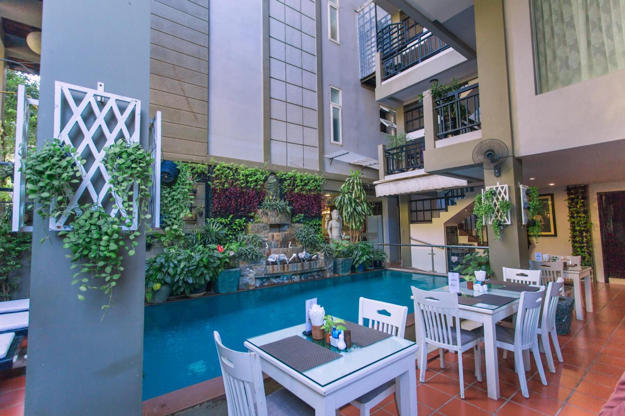 King Grand Boutique Hotel Phnom Pen Exterior foto