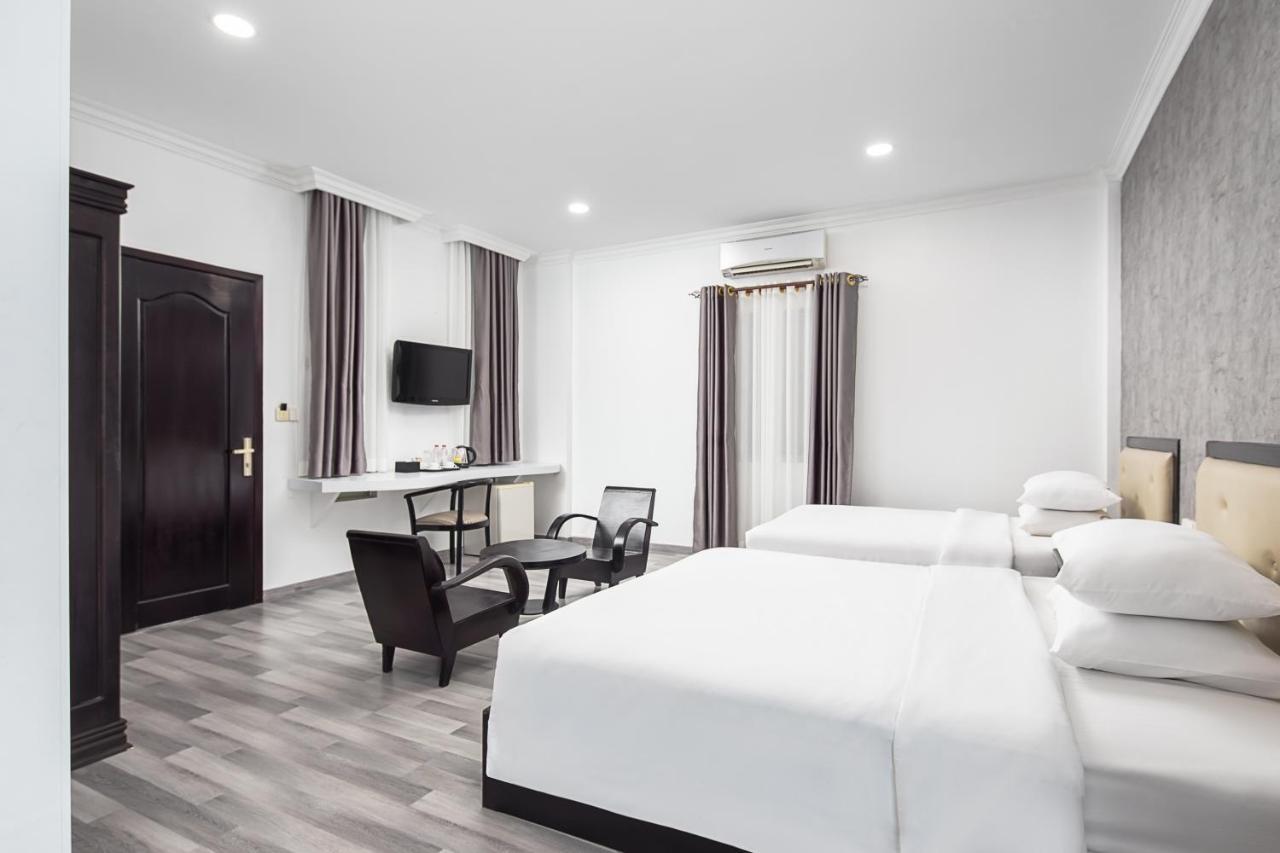 King Grand Boutique Hotel Phnom Pen Exterior foto