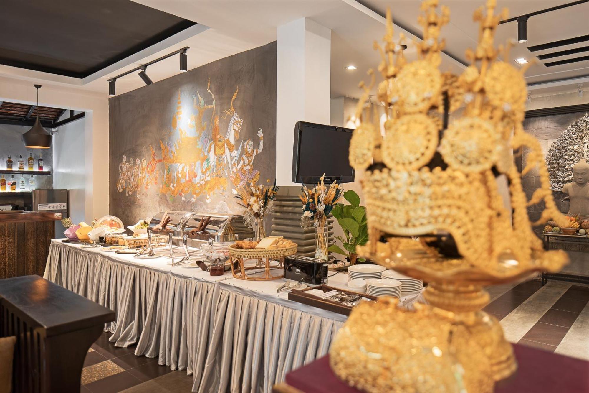 King Grand Boutique Hotel Phnom Pen Exterior foto