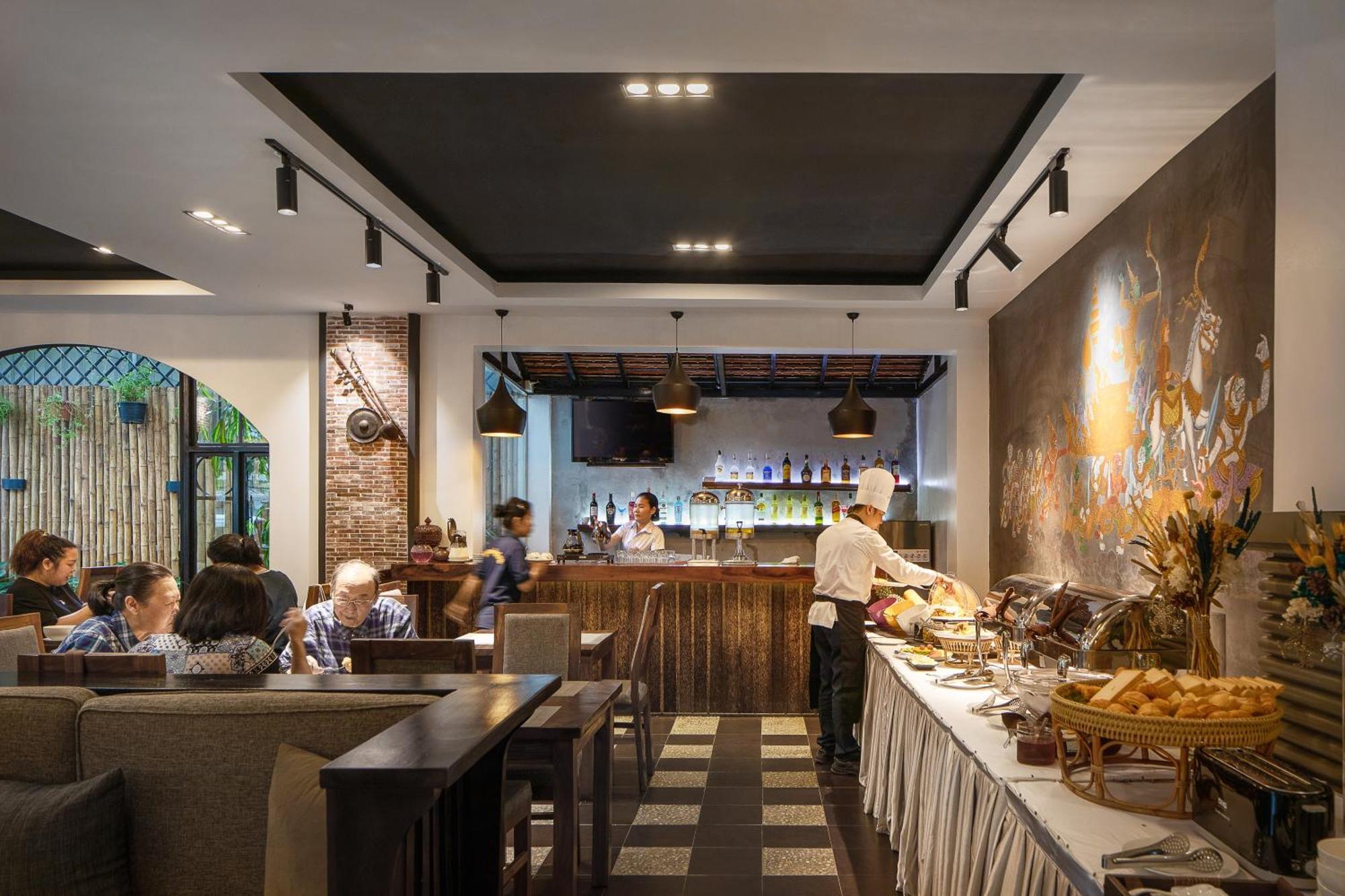 King Grand Boutique Hotel Phnom Pen Exterior foto